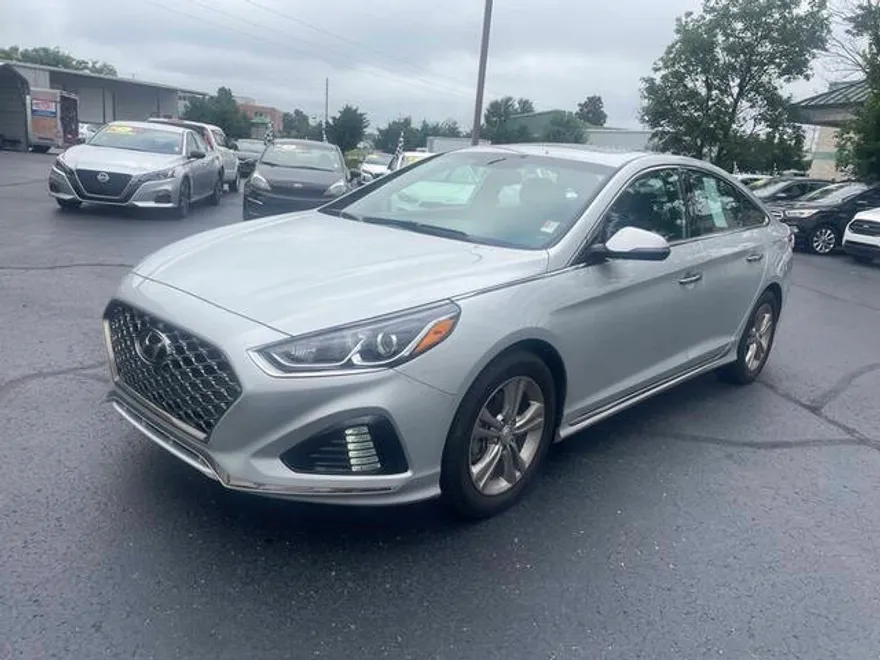 2019 Hyundai Sonata Sport photo 1