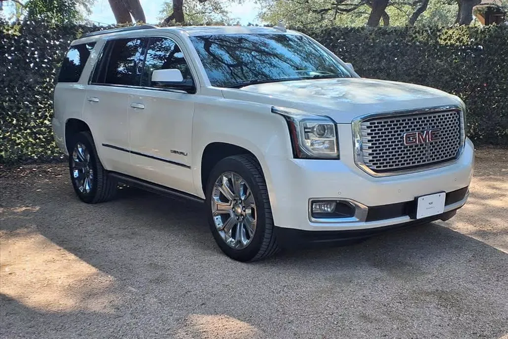 2015 Gmc Yukon Denali photo 1