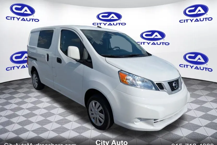 2021 Nissan NV200 SV photo 1