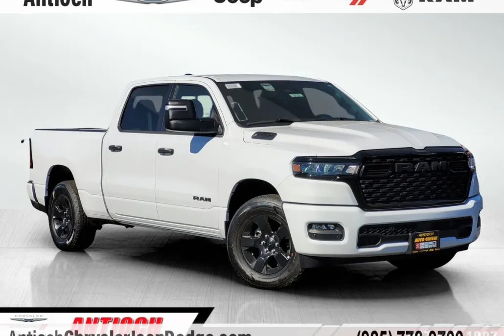 2025 Ram 1500 Tradesman photo 1