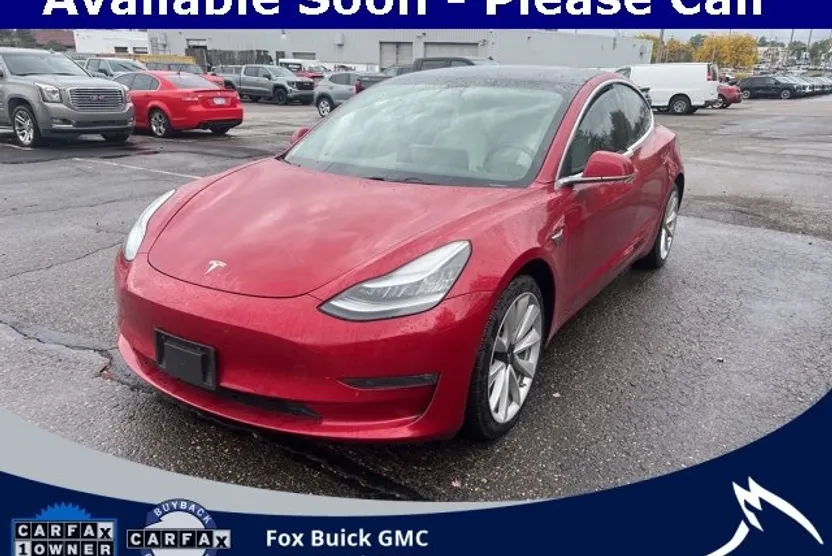 2019 Tesla Model 3 Long Range photo 1