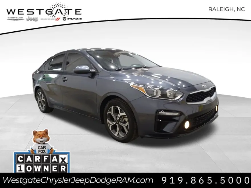 2021 Kia Forte LXS photo 1