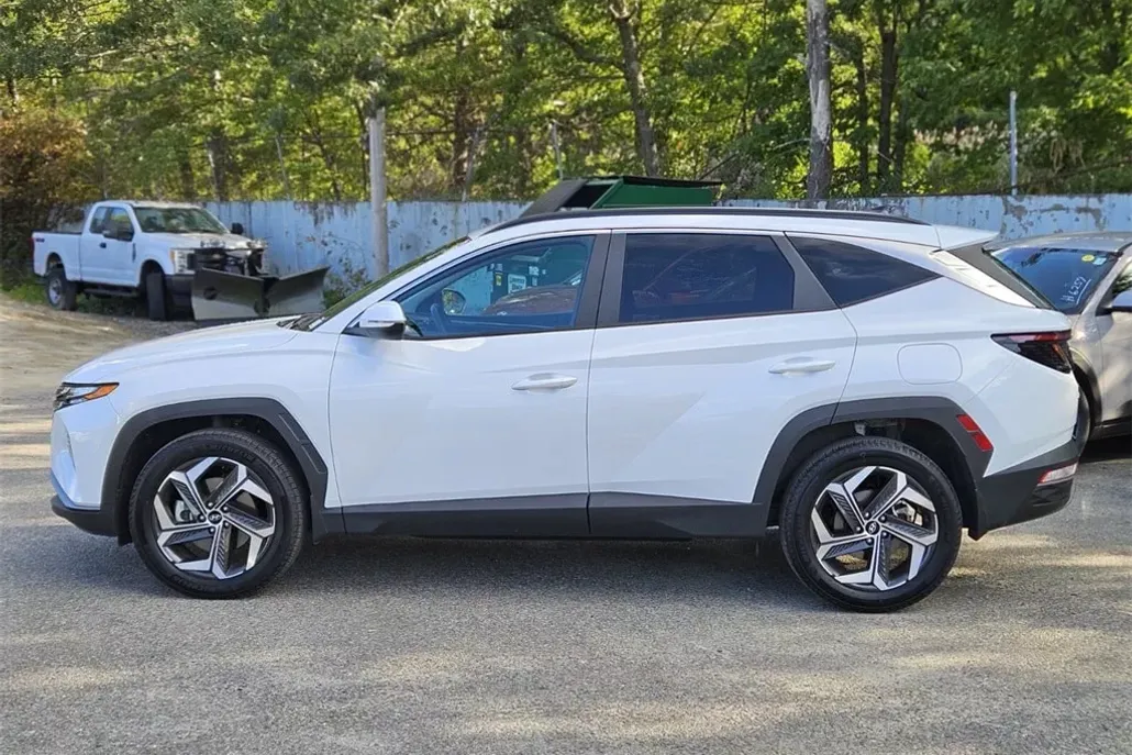 2022 Hyundai Tucson SEL Convenience photo 1