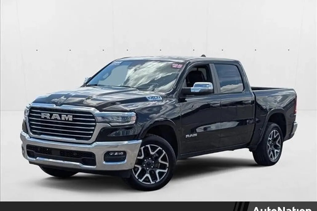 2025 Ram 1500 Laramie photo 1