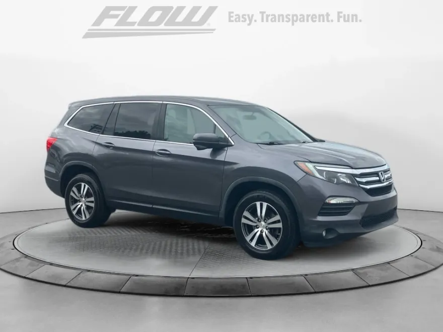 2017 Honda Pilot EX photo 1