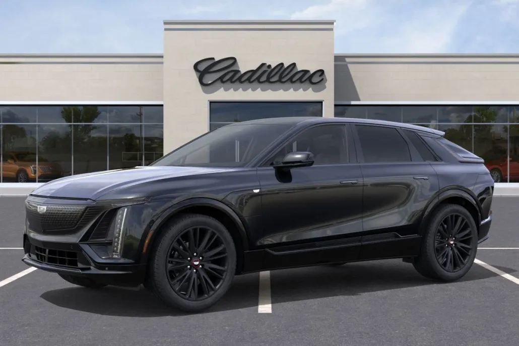 2025 Cadillac Lyriq Sport photo 1