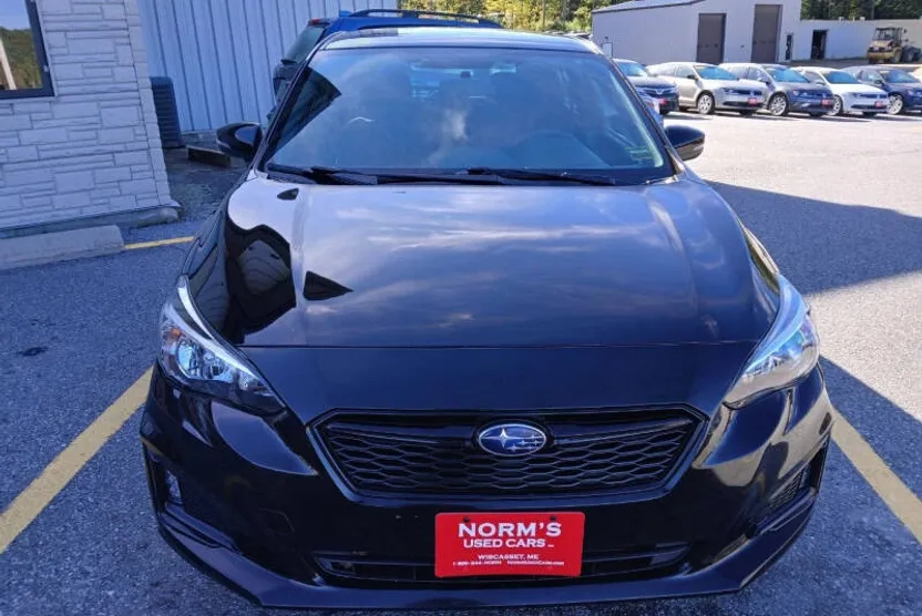 2017 Subaru Impreza Sport photo 1