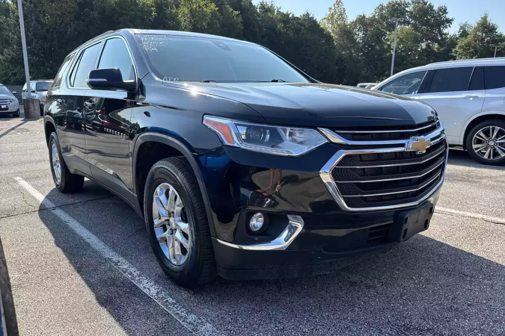 2021 Chevrolet Traverse Leather photo 1