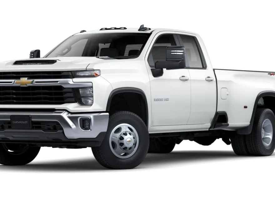 2025 Chevrolet Silverado 3500HD LT photo 1