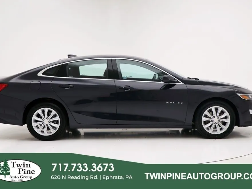 2023 Chevrolet Malibu 1LT photo 1