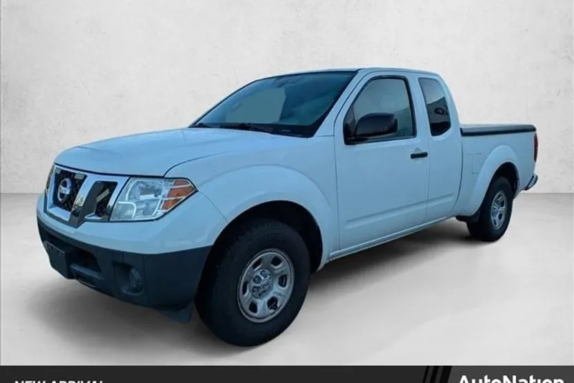 2016 Nissan Frontier S photo 1