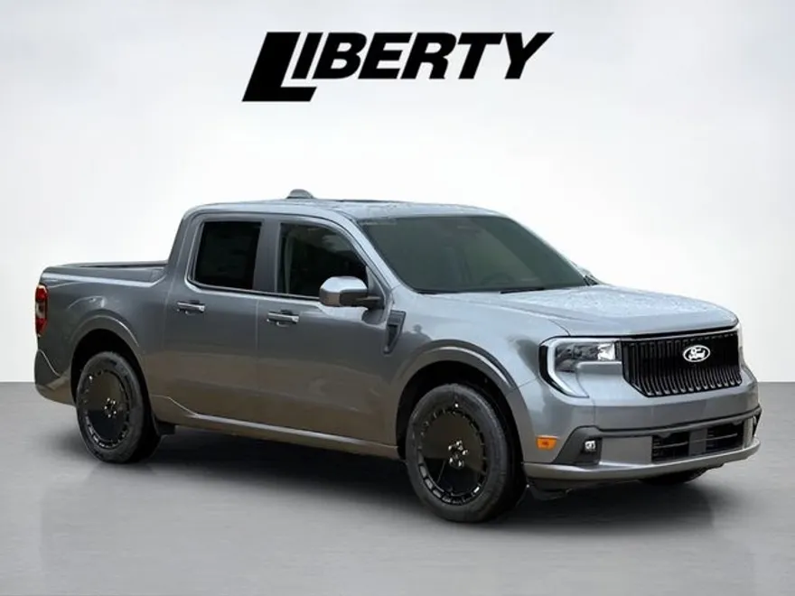 2025 Ford Maverick photo 1
