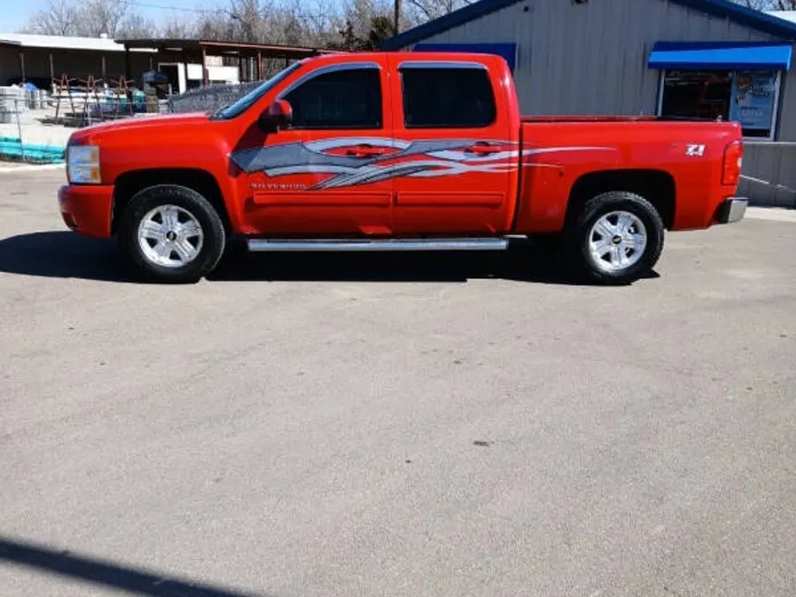 2013 Chevrolet Silverado 1500 LTZ photo 1