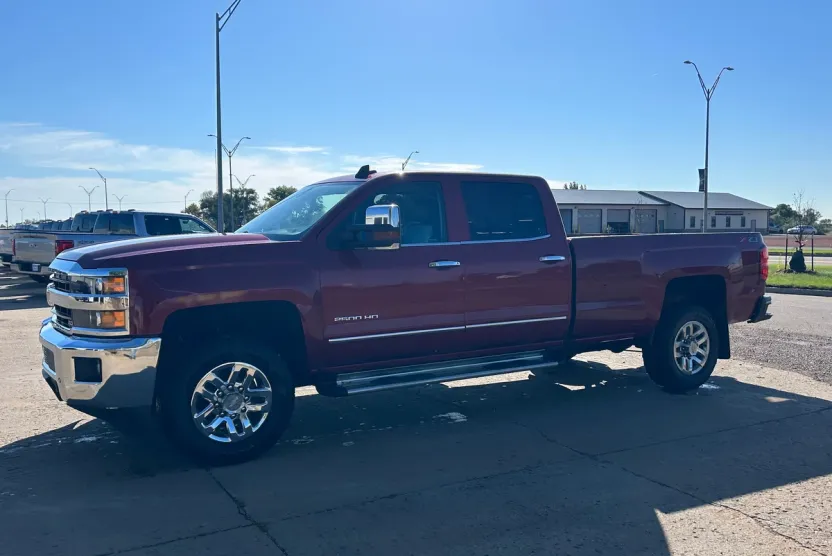 2018 Chevrolet Silverado 2500HD LTZ photo 1