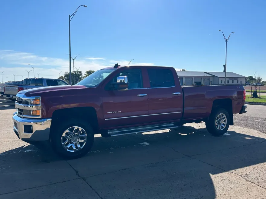 2018 Chevrolet Silverado 2500HD LTZ photo 1