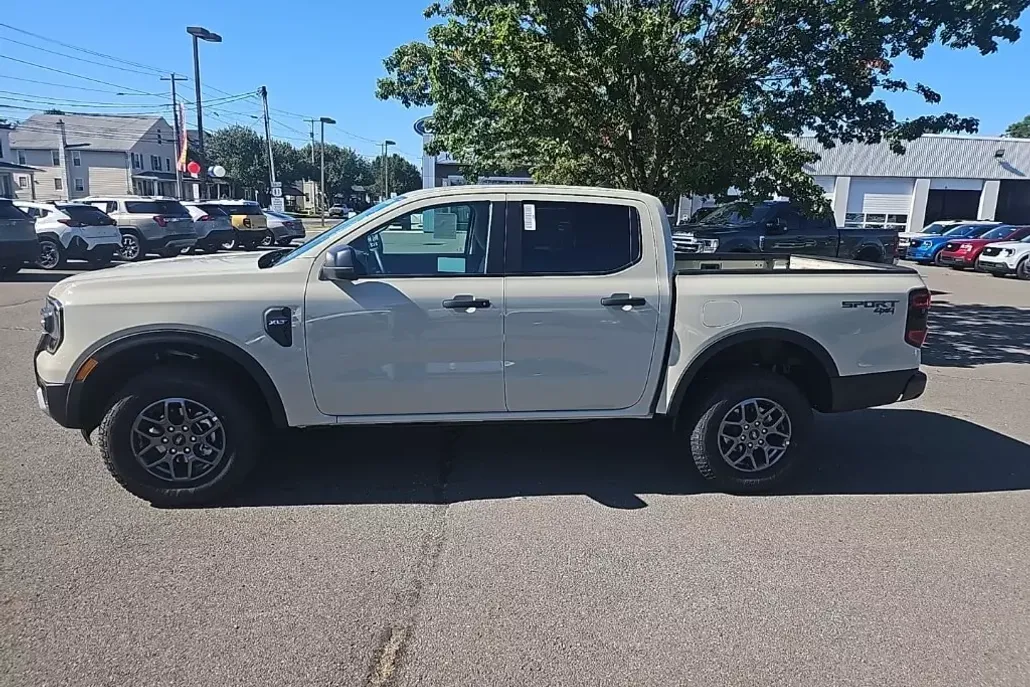2025 Ford Ranger XLT photo 1