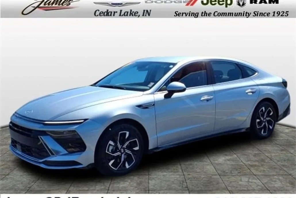 2025 Hyundai Sonata SEL photo 1