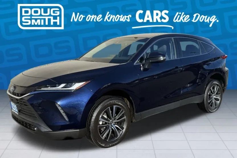 2024 Toyota Venza LE photo 1