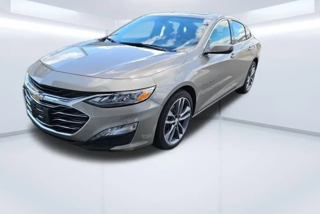 2024 Chevrolet Malibu Premier 2LT photo 1