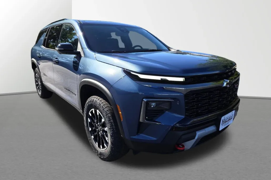 2026 Chevrolet Traverse Z71 photo 1