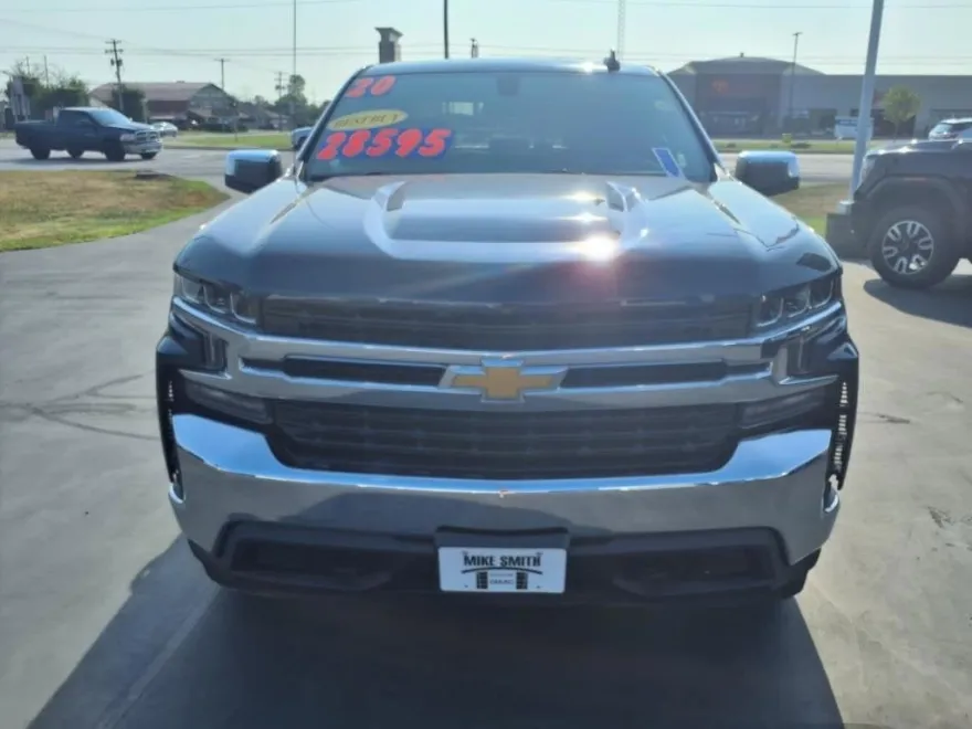 2020 Chevrolet Silverado 1500 LT photo 1