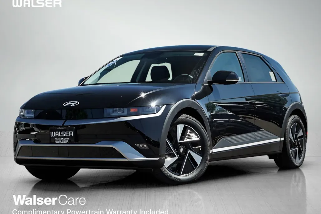 2025 Hyundai Ioniq 5 SE photo 1