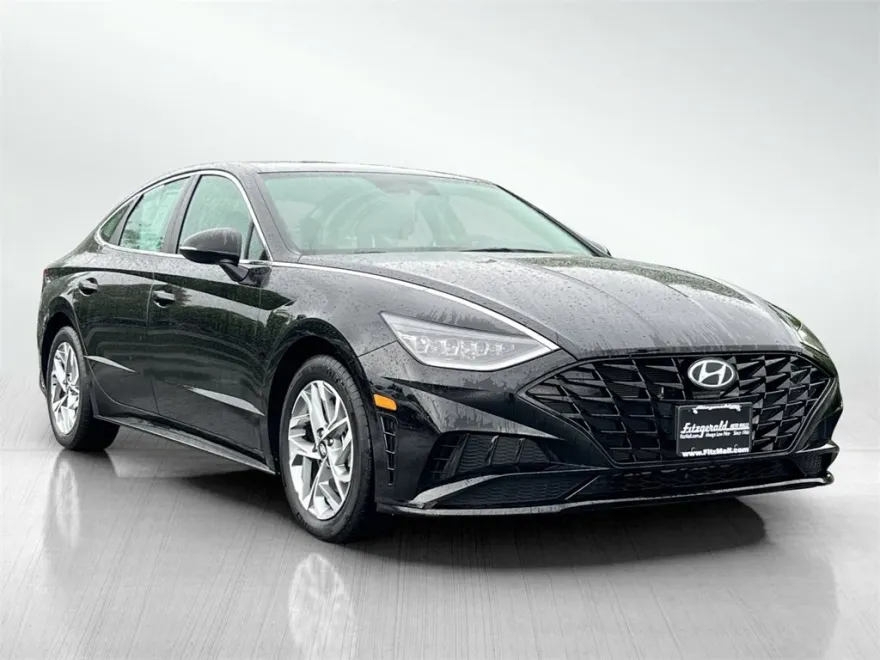 2023 Hyundai Sonata SEL photo 1