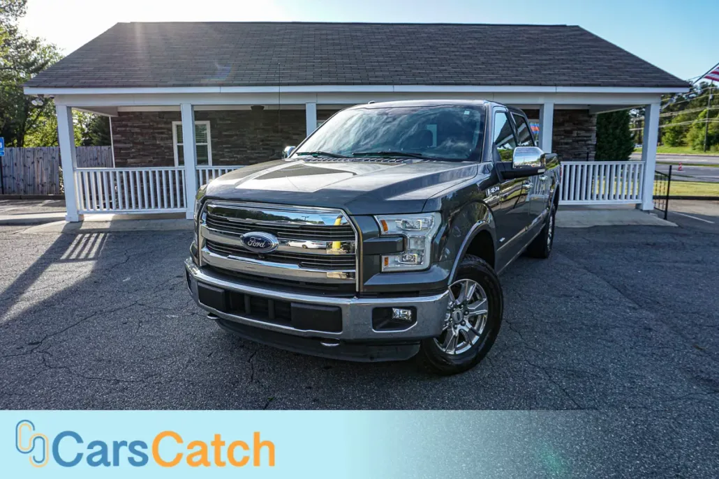 2015 Ford F-150 Lariat photo 1