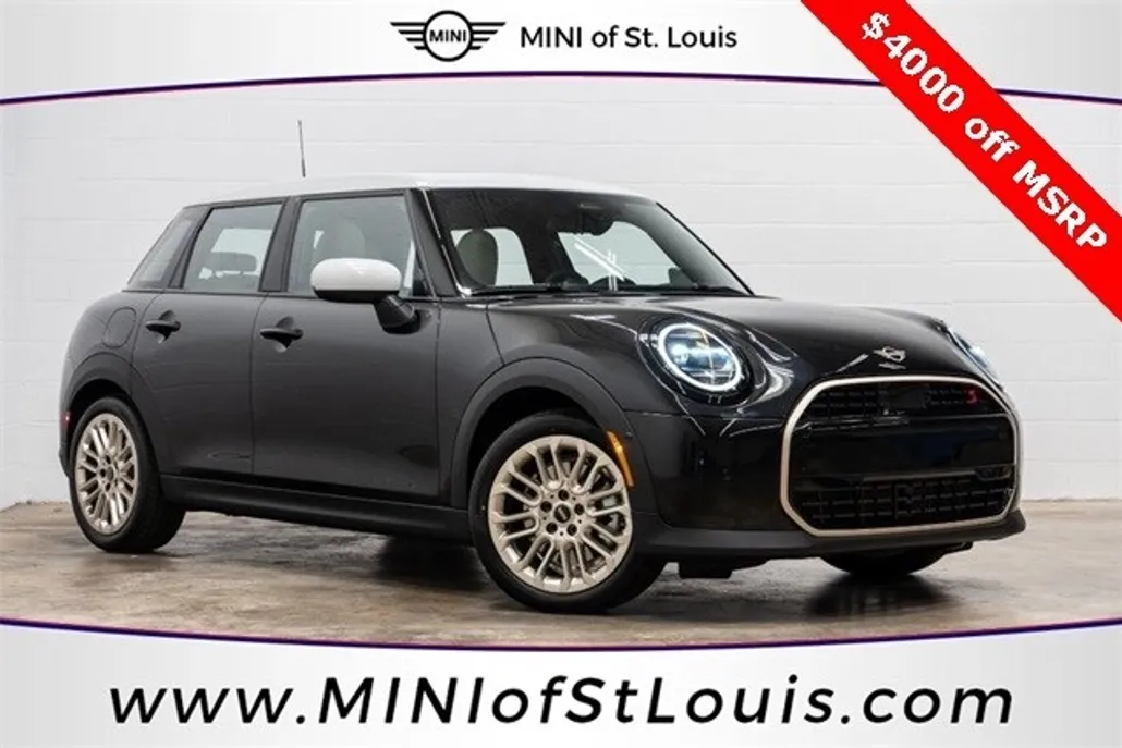 2025 Mini Cooper Signature photo 1