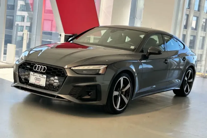2025 Audi A5 S line Premium Plus 45 TFSI Quattro photo 1