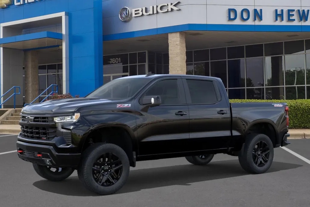 2026 Chevrolet Silverado 1500 LT Trail Boss photo 1
