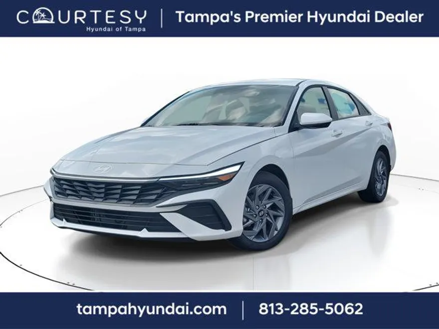 2025 Hyundai Elantra Hybrid Blue photo 1