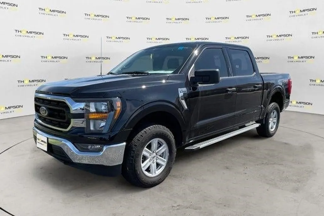 2023 Ford F-150 XL photo 1