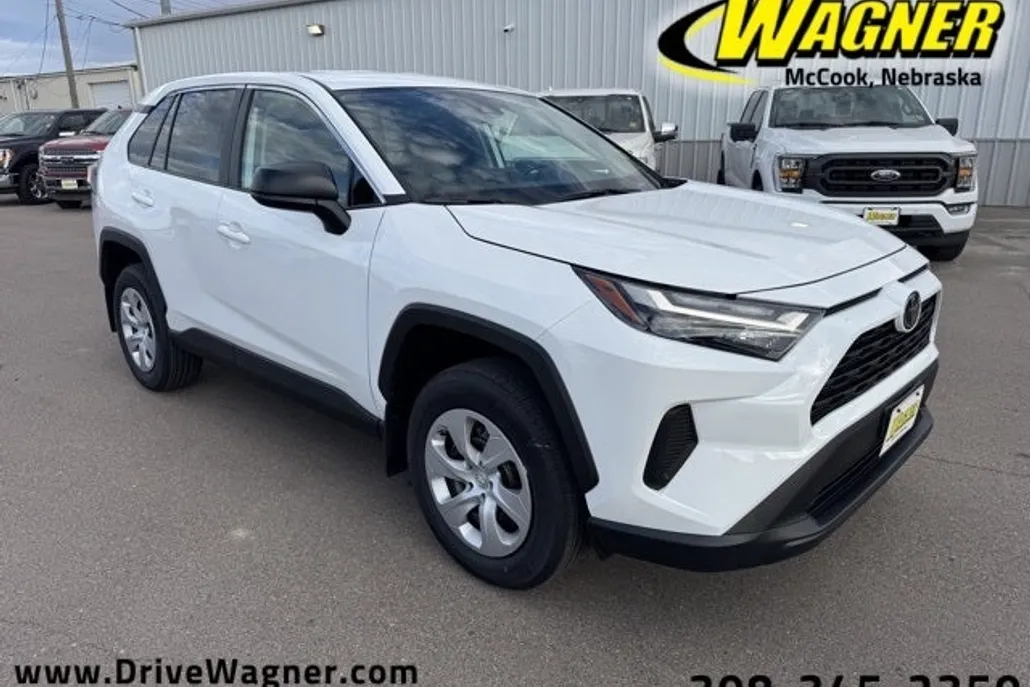 2025 Toyota RAV4 LE photo 1
