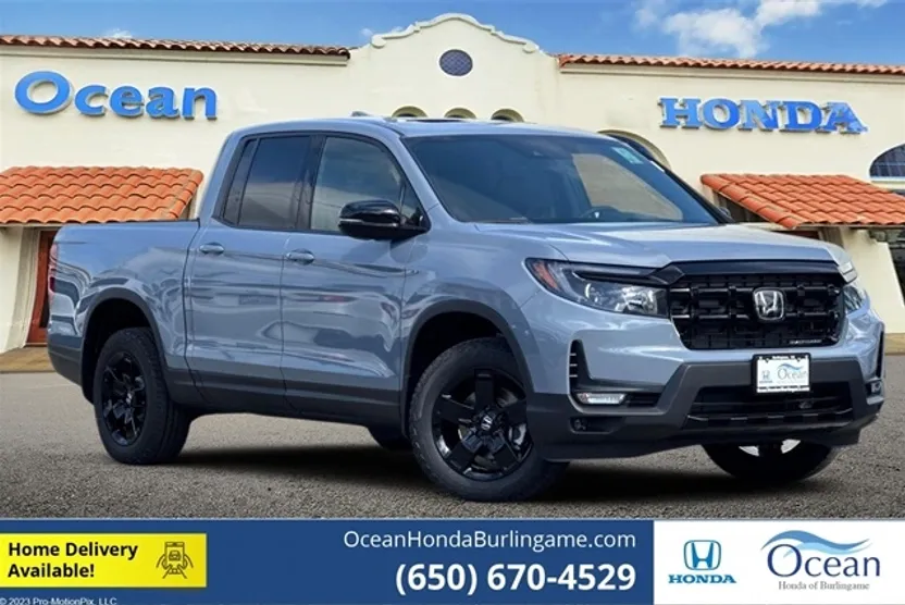 2025 Honda Ridgeline Black Edition photo 1