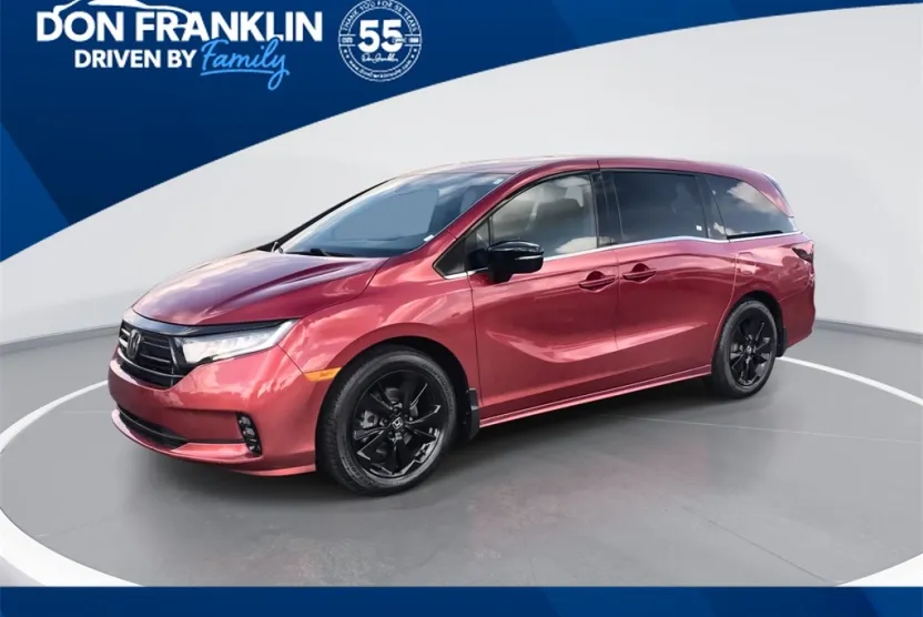2023 Honda Odyssey Sport photo 1