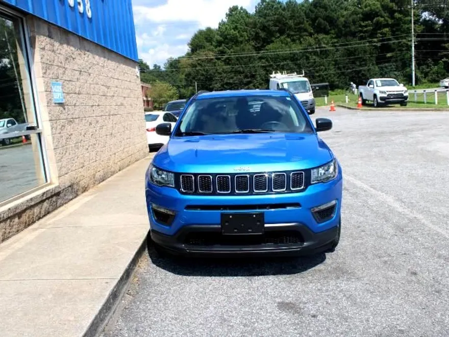 2018 Jeep Compass Sport photo 1