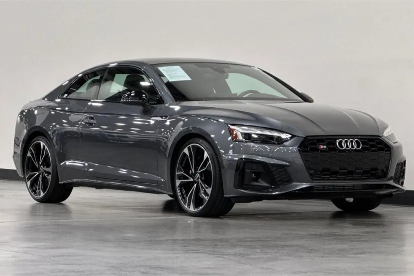 2022 Audi S5 Prestige photo 1