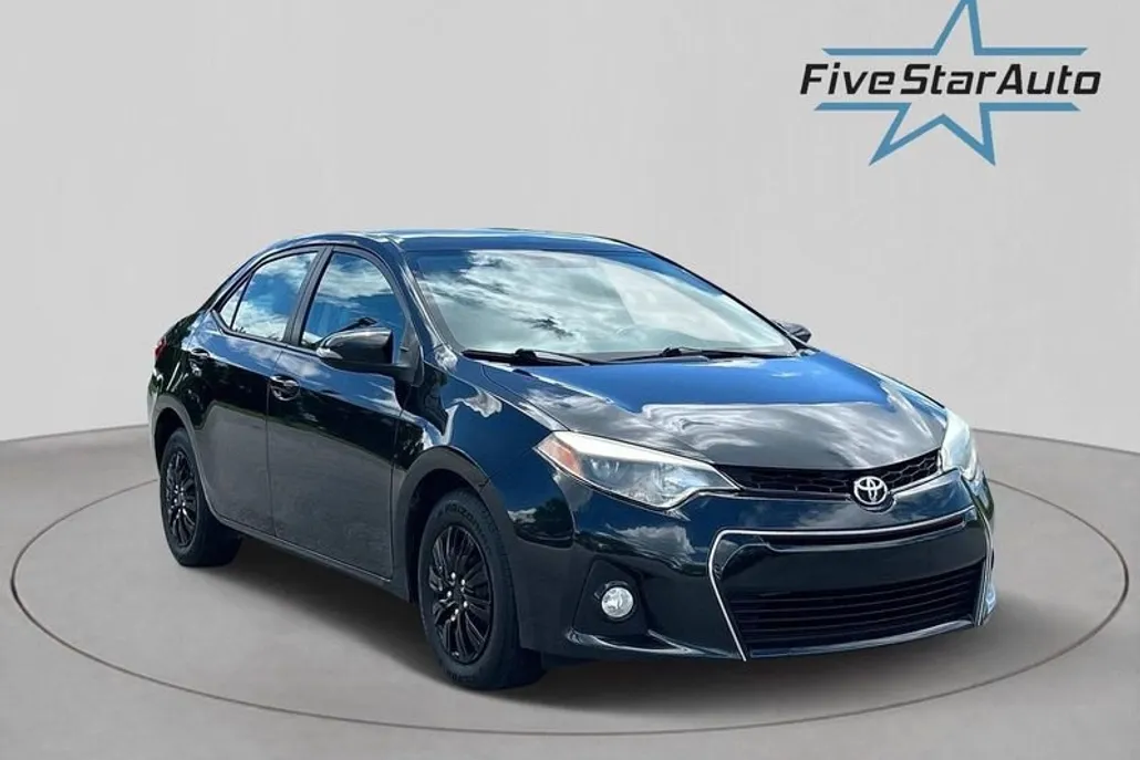 2016 Toyota Corolla L photo 1