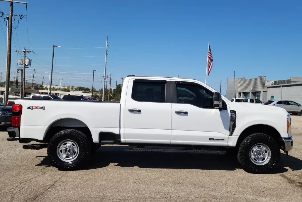 2023 Ford F-250 XL photo 1