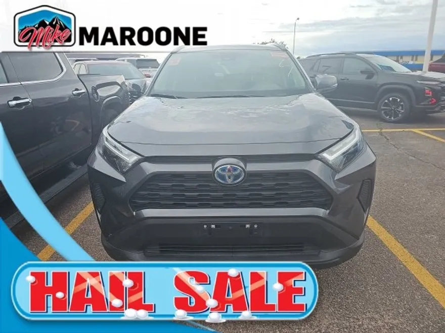 2023 Toyota RAV4 Hybrid LE photo 1