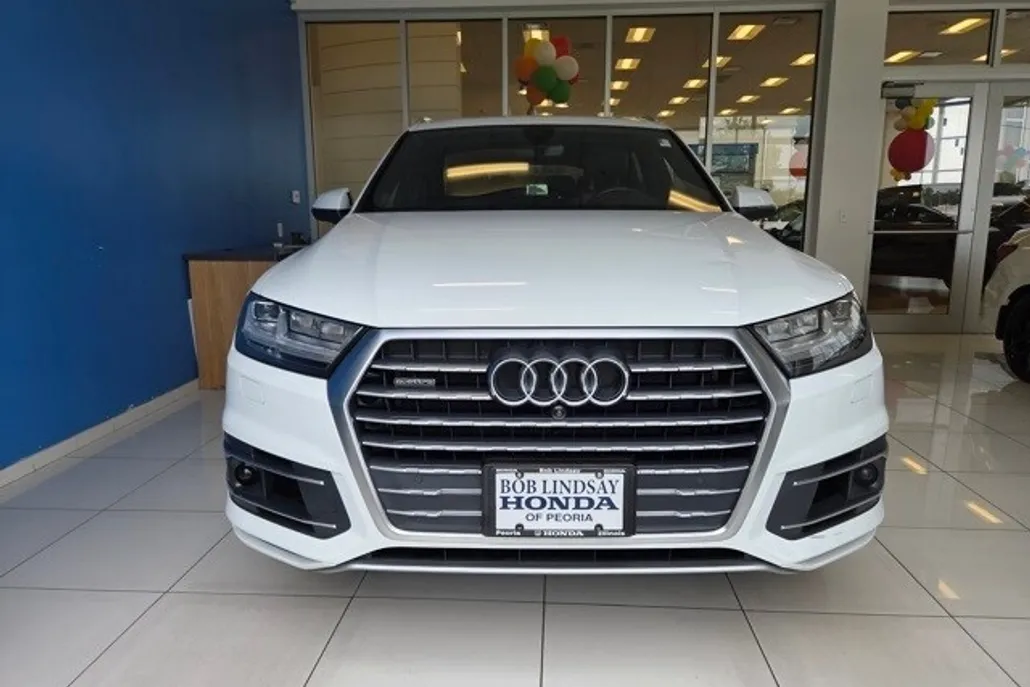 2019 Audi Q7 55 Premium photo 1
