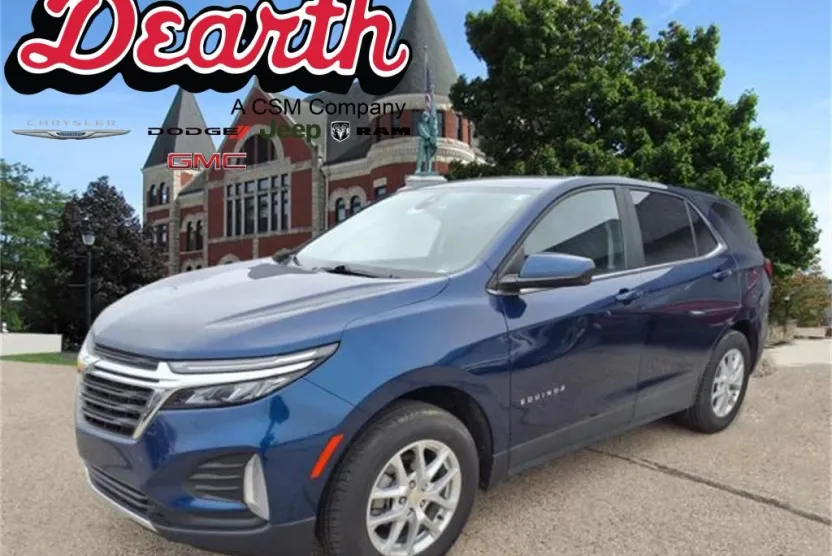 2023 Chevrolet Equinox LT photo 1