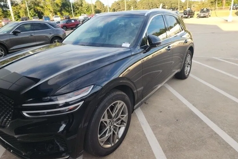 2024 Genesis GV70 Advanced photo 1