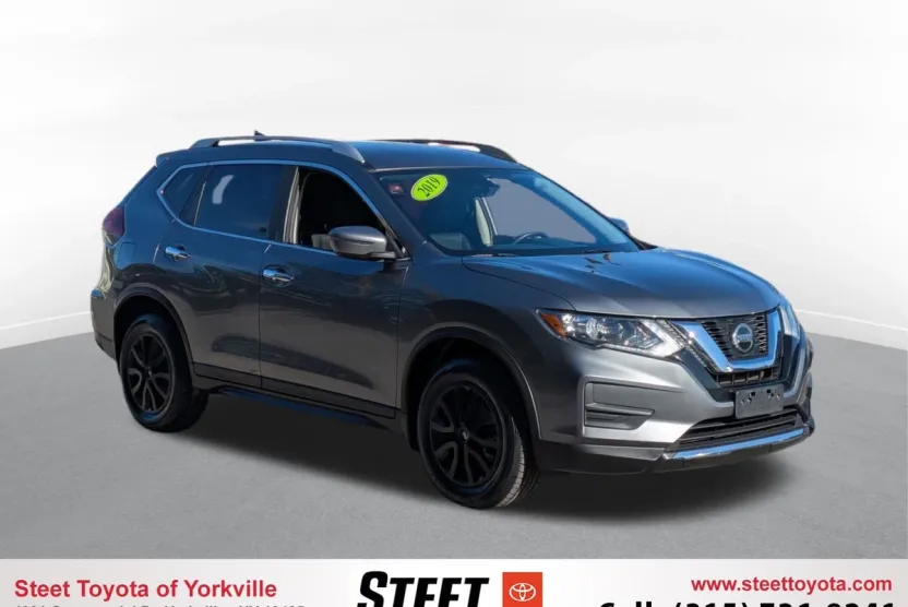 2019 Nissan Rogue S photo 1