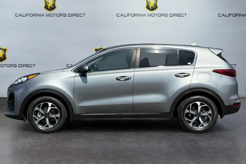 2020 Kia Sportage LX photo 1