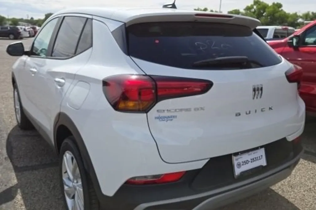 2026 Buick Encore GX Preferred photo 1
