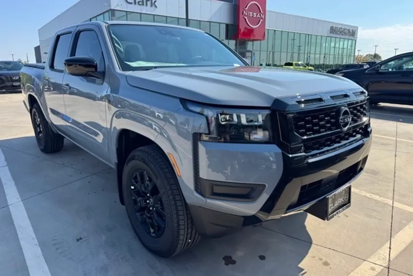 2026 Nissan Frontier SV photo 1