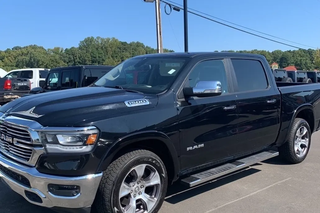 2020 Ram 1500 Laramie photo 1
