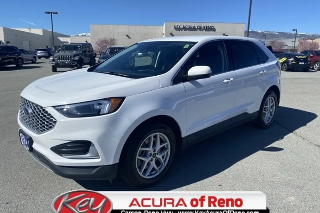 2024 Ford Edge SEL photo 1